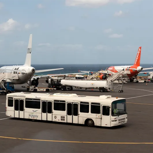 Schöne Aussicht auf den Flughafen von Heraklion Schöne Aussicht auf den Flughafen von Heraklion