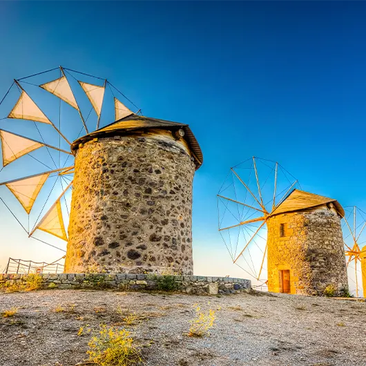 Μια γραφική θέα της Χώρας του πατριαρχικού νησιού Πάτμου Μια γραφική θέα της Χώρας του πατριαρχικού νησιού Πάτμου