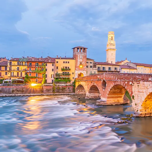 Una vista bonita del centro de la ciudad de Verona Una vista bonita del centro de la ciudad de Verona