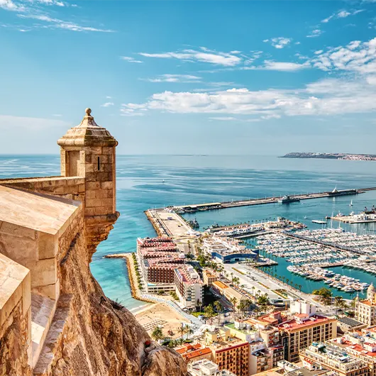 Una vista bonita del Castillo de Santa Bárbara Una vista bonita del Castillo de Santa Bárbara