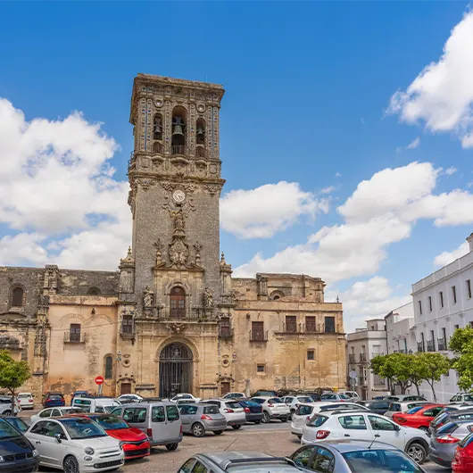 Una vista bonita de la Basílica Menor de Santa María Una vista bonita de la Basílica Menor de Santa María