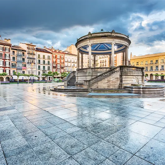 Una vista bonita de Pamplona, Navarra Una vista bonita de Pamplona, Navarra