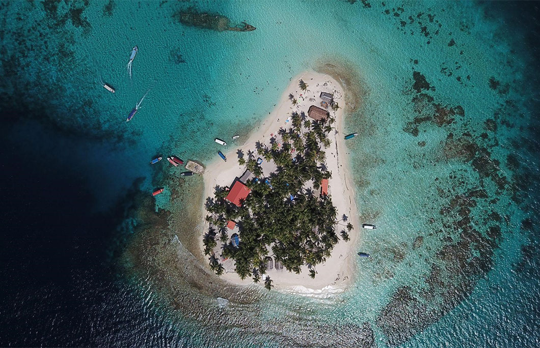 Isla Perro, San Blas, Panama