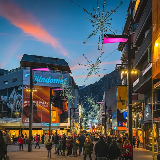 Av.Meritxell in Andorra la Vella Andorra la Vella shops in Av. Meritxell