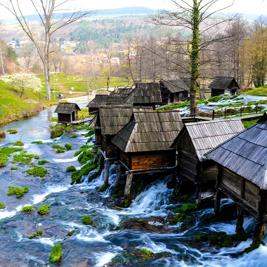 Jajce, Βοσνία-Ερζεγοβίνη Νερόμυλοι στο Jajce της Βοσνίας-Ερζεγοβίνης
