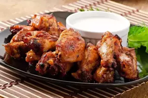 The 7 Best Places For Chicken Wings In Brisbane