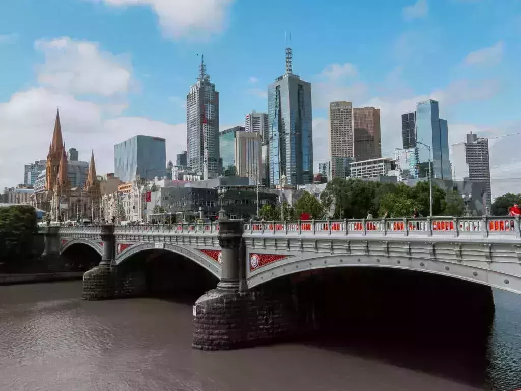 48 hours Melbourne
