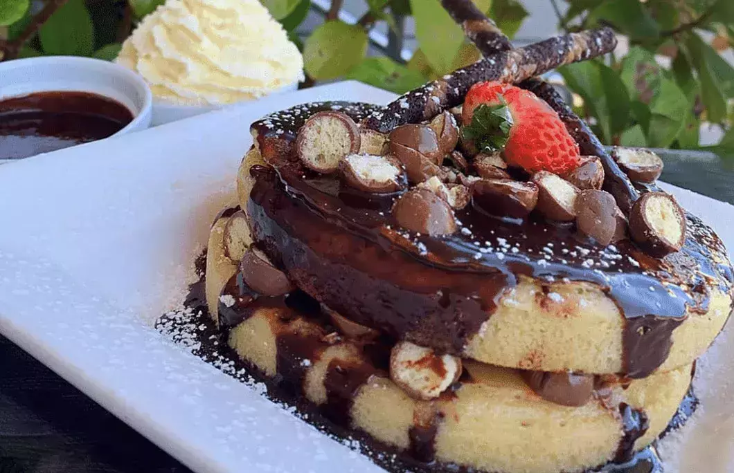 18. Malt-Teaser Pancakes – Elixir Cafe