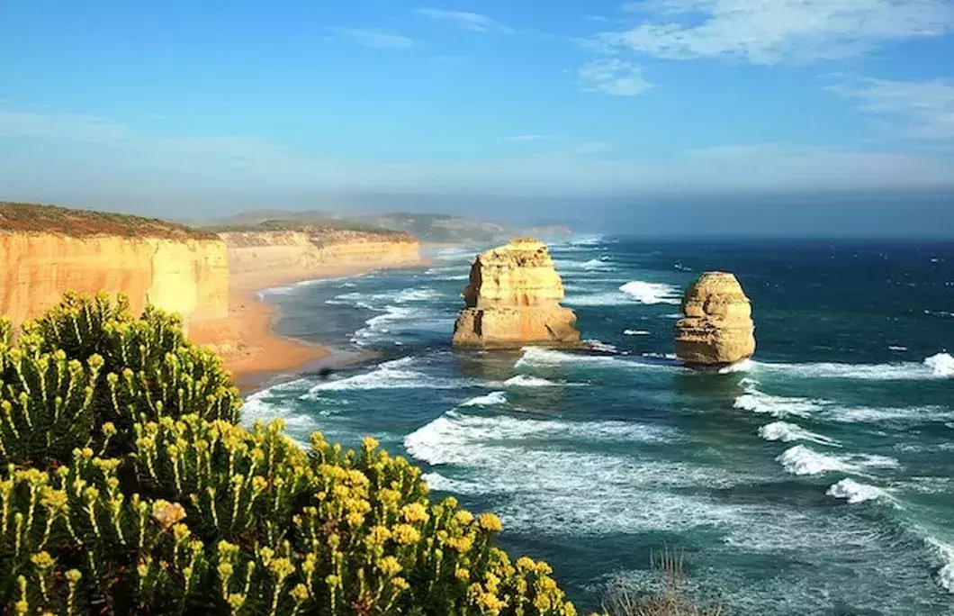 There are other rock formations in the area