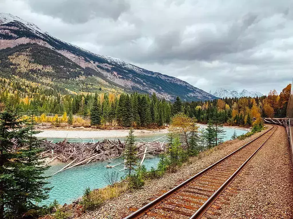 rocky mountaineer trips