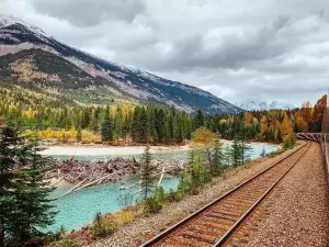 Your Guide to an Epic Rocky Mountaineer Trip in 2021