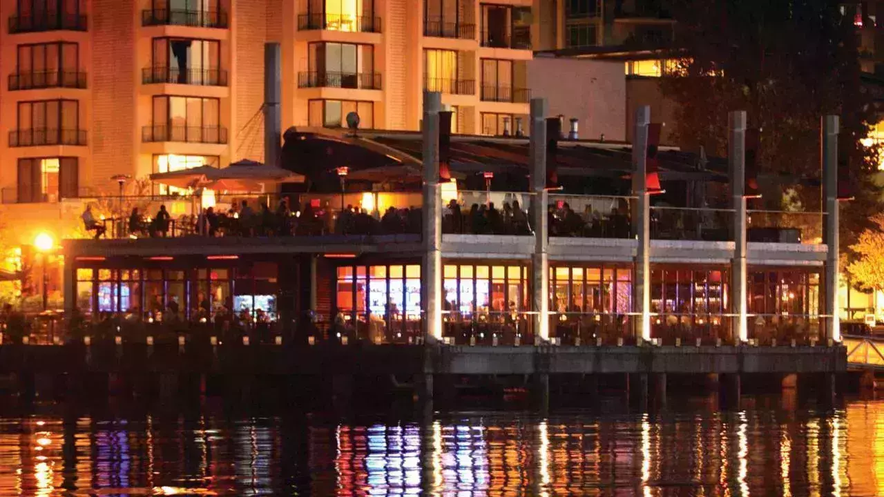 Vancouver patio bars