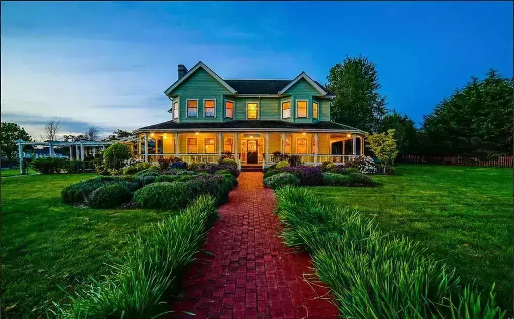 The Edenwild Boutique Inn Hotel