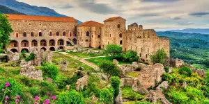 5 Επικές Οδικές Εκδρομές από τη Σπάρτη - Enjoy Travel