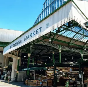 Best of London: Ultimate Insider’s Guide with Snita
