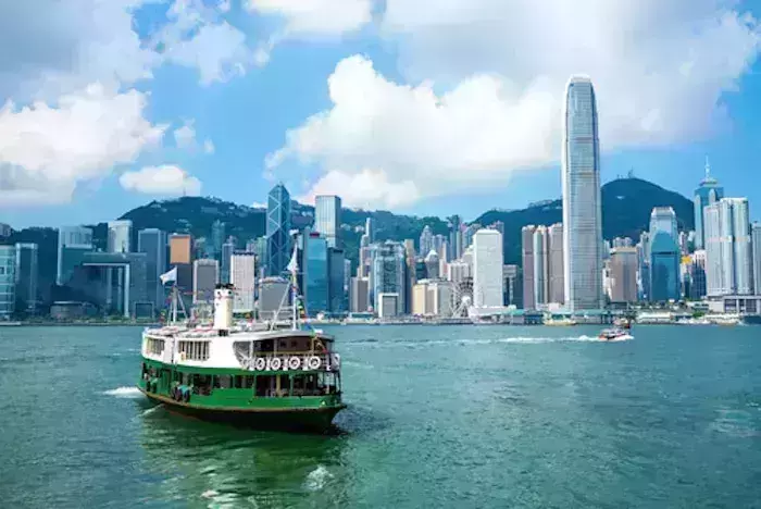 how to travel around Hong Kong