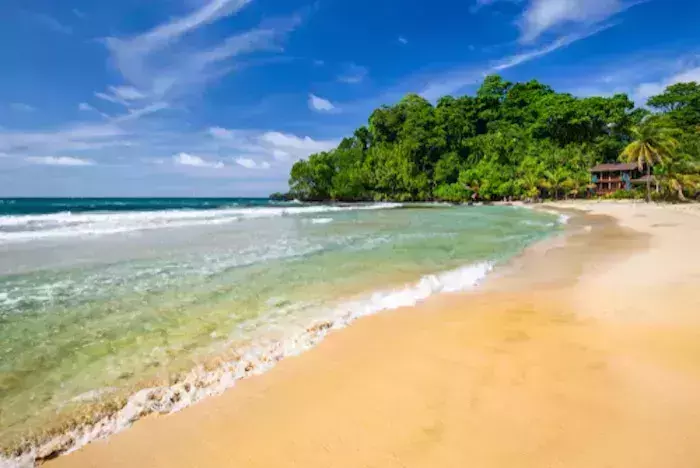 best places for snorkeling in Panama