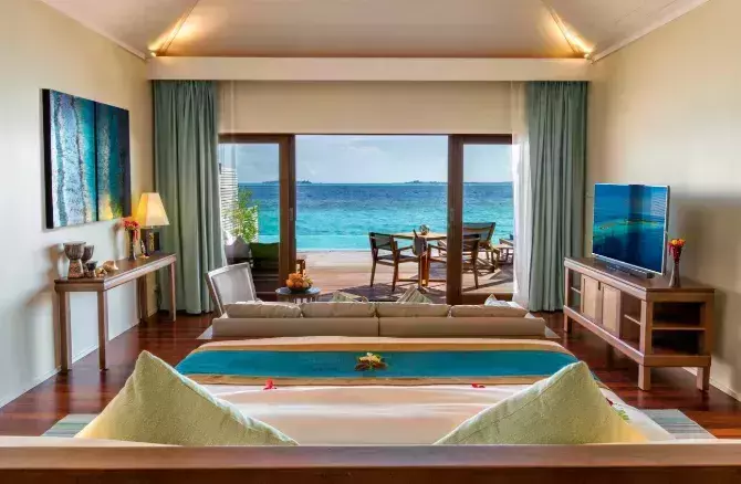 Romantic Ocean Villas in hurawalhi