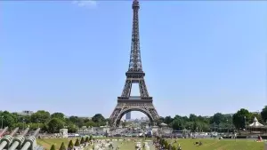 7 World Famous Landmarks Closed In Coronavirus Lockdowns