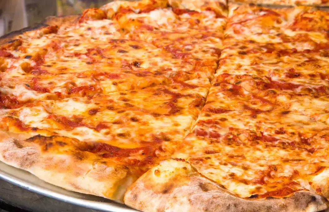 13. Magazine Pizza – New Orleans