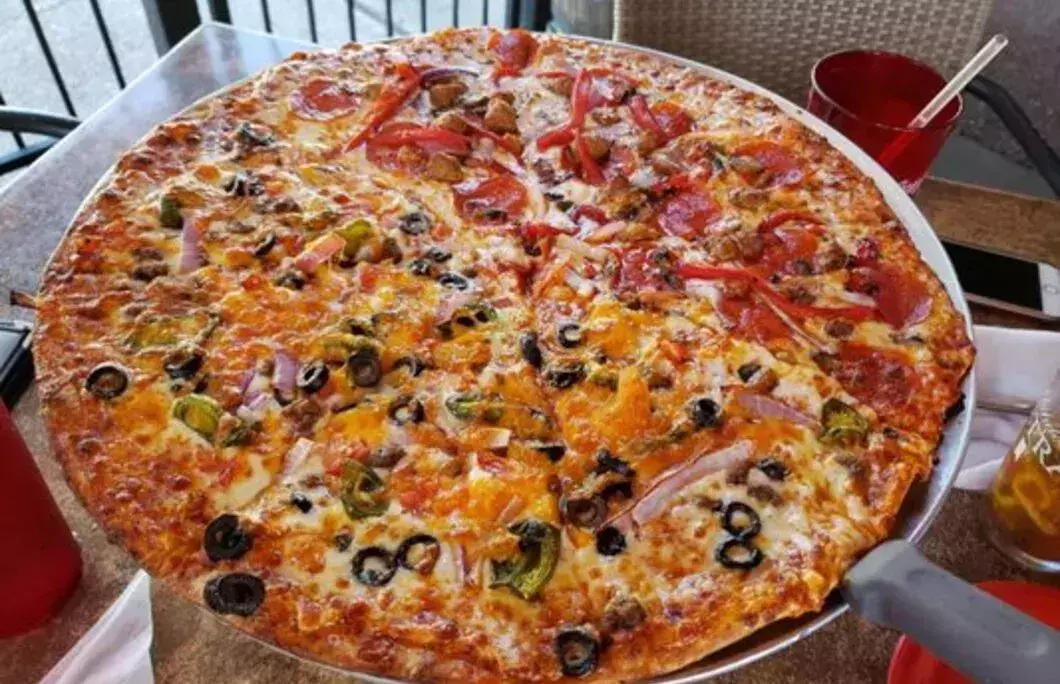 17. Red Zeppelin Pizza – Baton Rouge