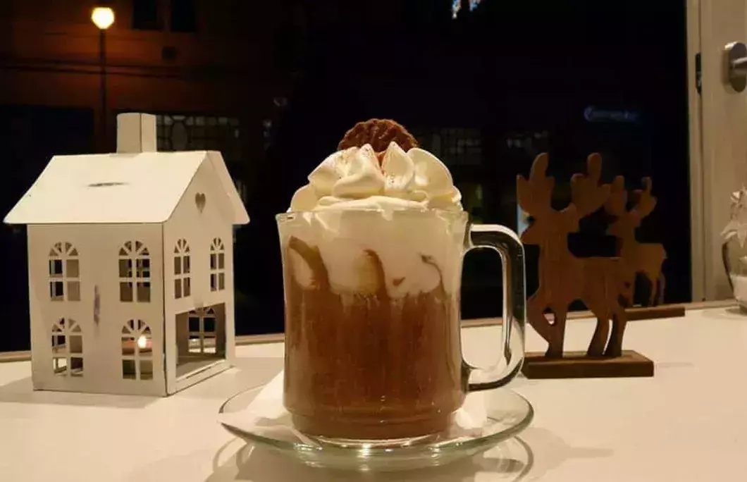 7. Lobby Cafe – Szeged