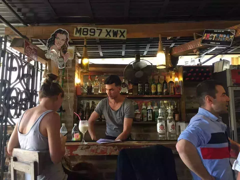 Best Bars in Havana Cuba for Millennial Travellers