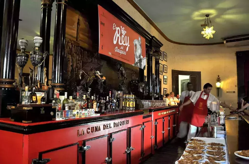 Hemingway&amp;amp;#039;s Favourite Bar in Havana is El Floridita