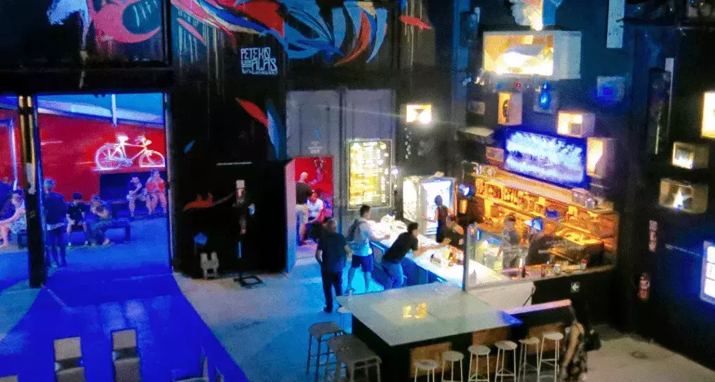 Art Studio Gallery Space and Bar in Havana