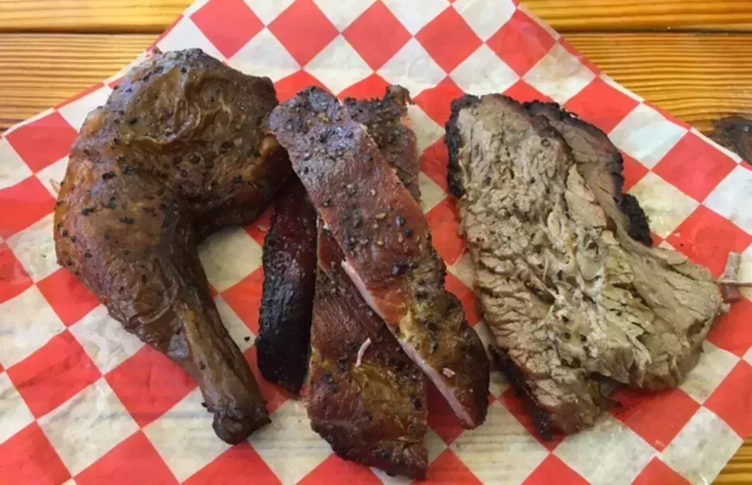 1. Julian&amp;amp;amp;amp;rsquo;s BBQ