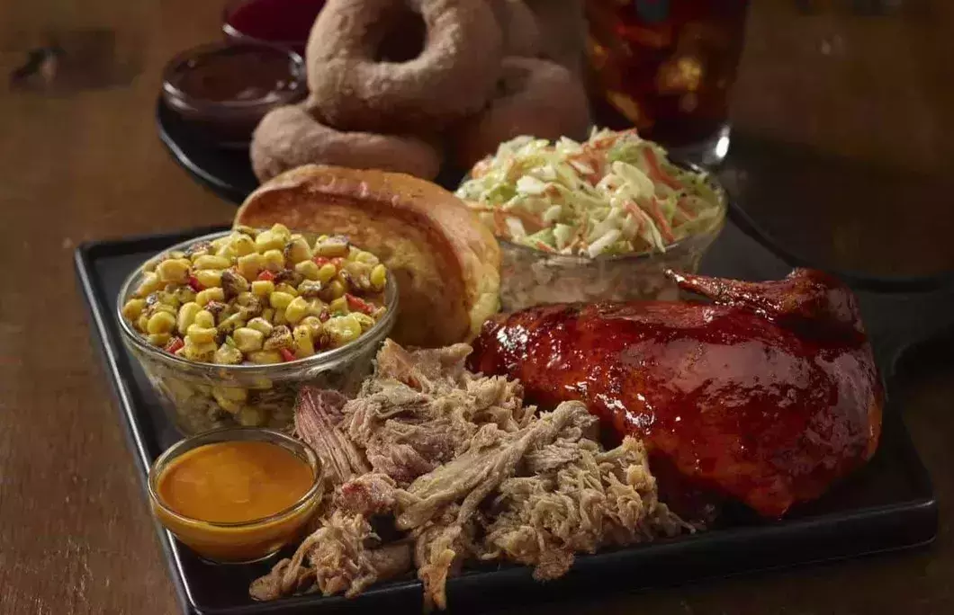 7. Smokey Bones Bar & Fire Grill