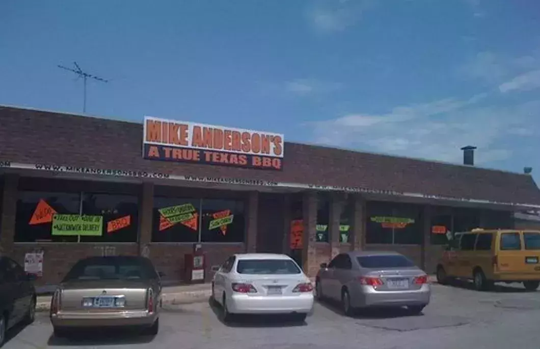 9. Mike Anderson’s BBQ House – Dallas