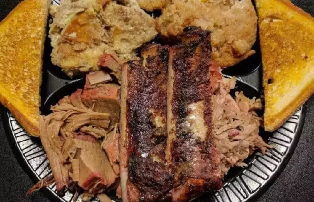 4. Pig In Pig Out Barbeque