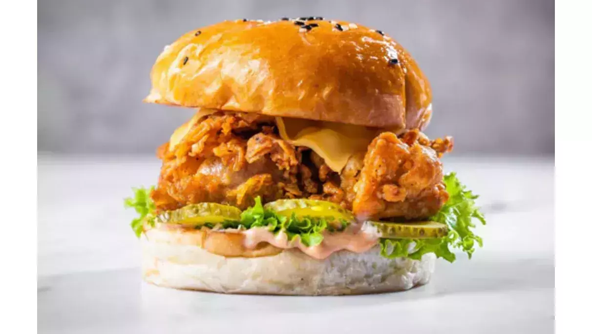 3. Burger Ayam Goreng Njoy