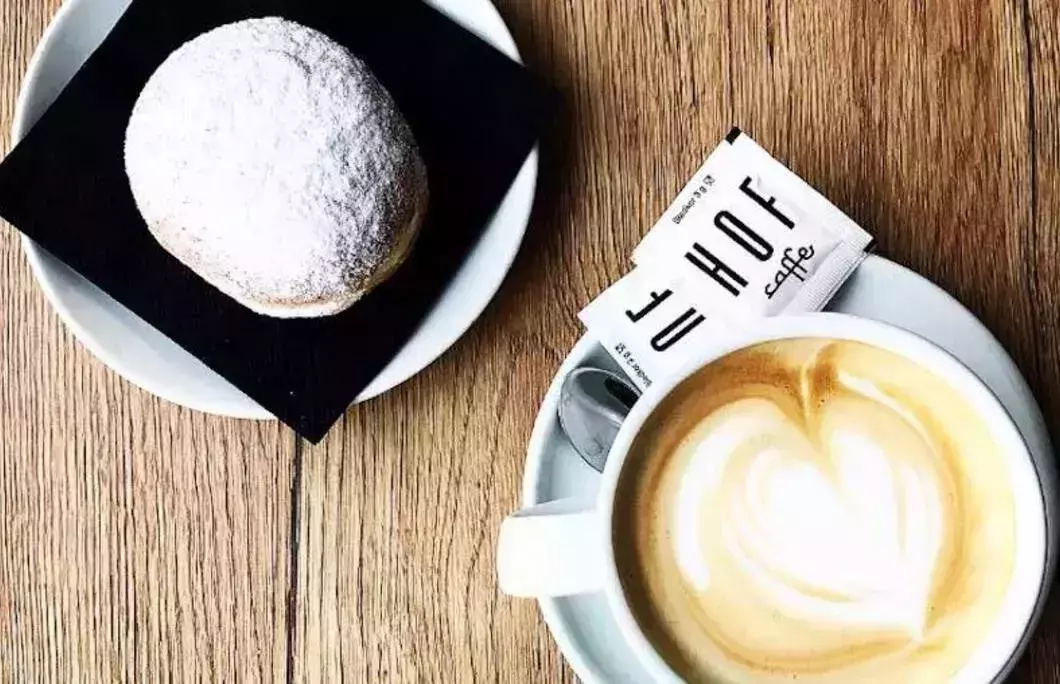 6. Hof Caffee