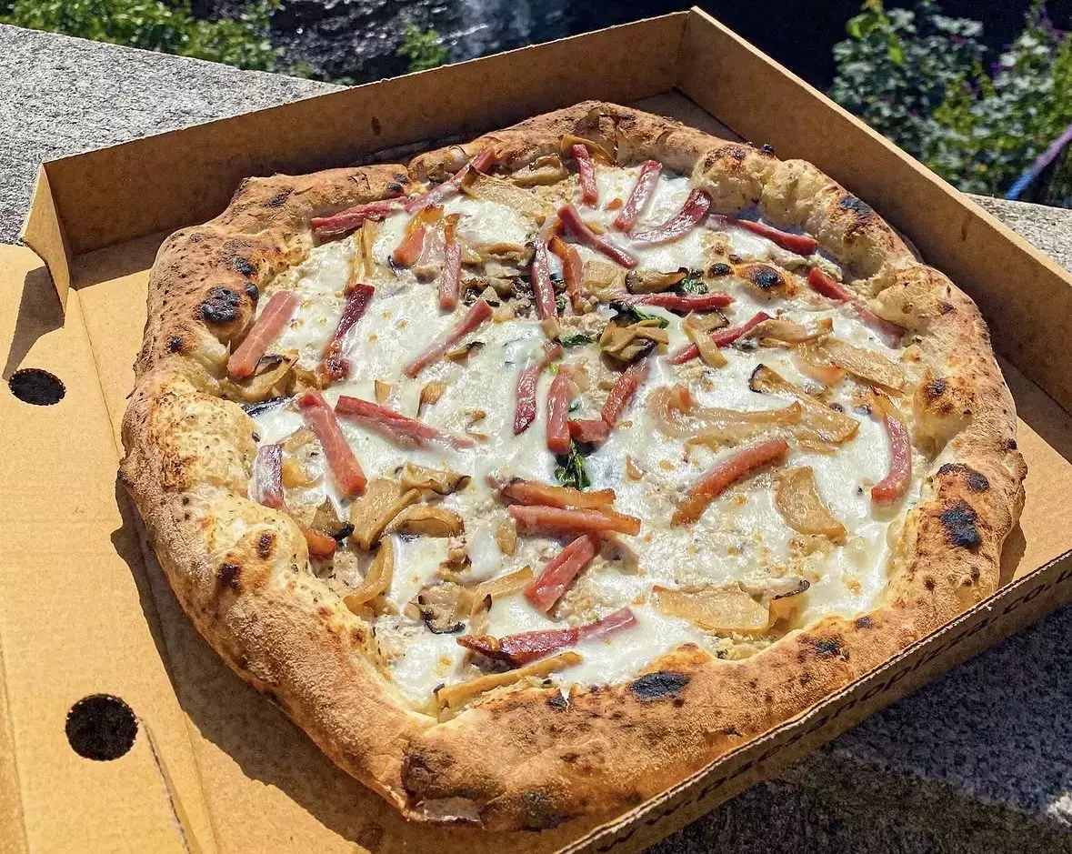 There&amp;amp;amp;amp;#039;s no room for deep-fried pizza at Paesano, Glasgow.