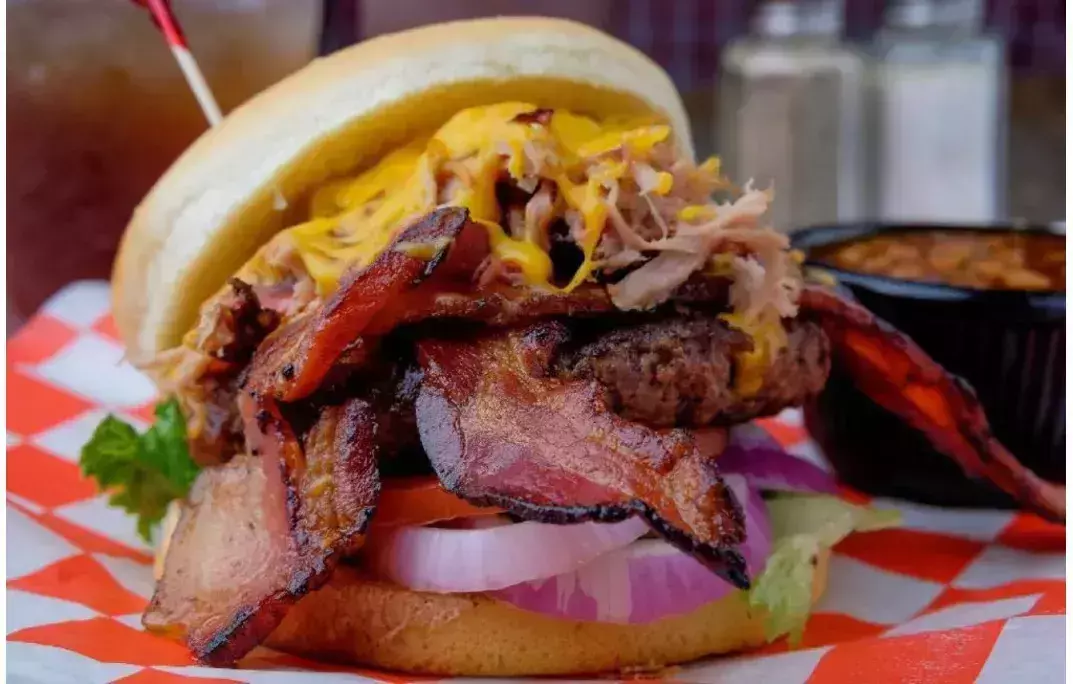 18. Art&amp;amp;amp;amp;rsquo;s BBQ &amp;amp;amp;amp;amp; Burgers &amp;amp;amp;amp;ndash; Fort Smith