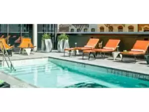 The 7 Best Rooftop Hotel Pools in NYC