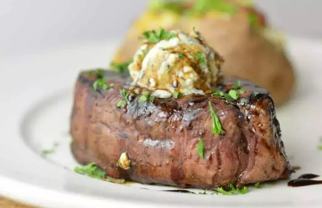 7. Connors Steak & Seafood – Huntsville