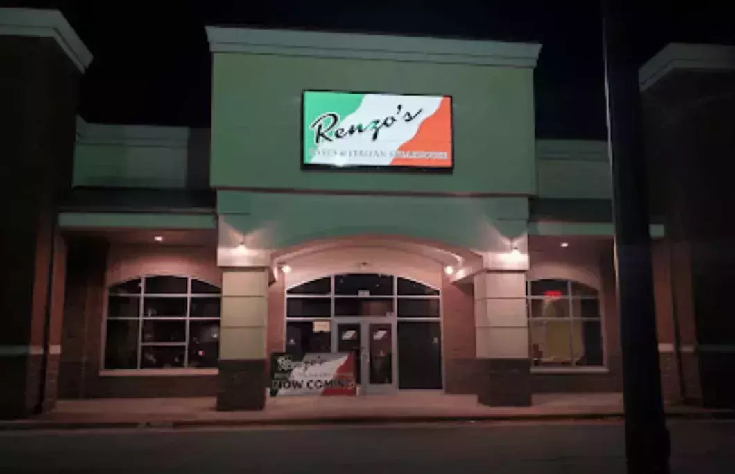 6. Renzo’s Pasta & Italian Steakhouse – Fayetteville