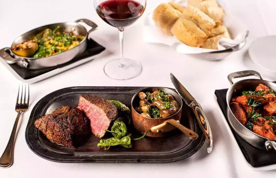1. RingSide Steakhouse &amp;amp;amp;amp;ndash; Portland