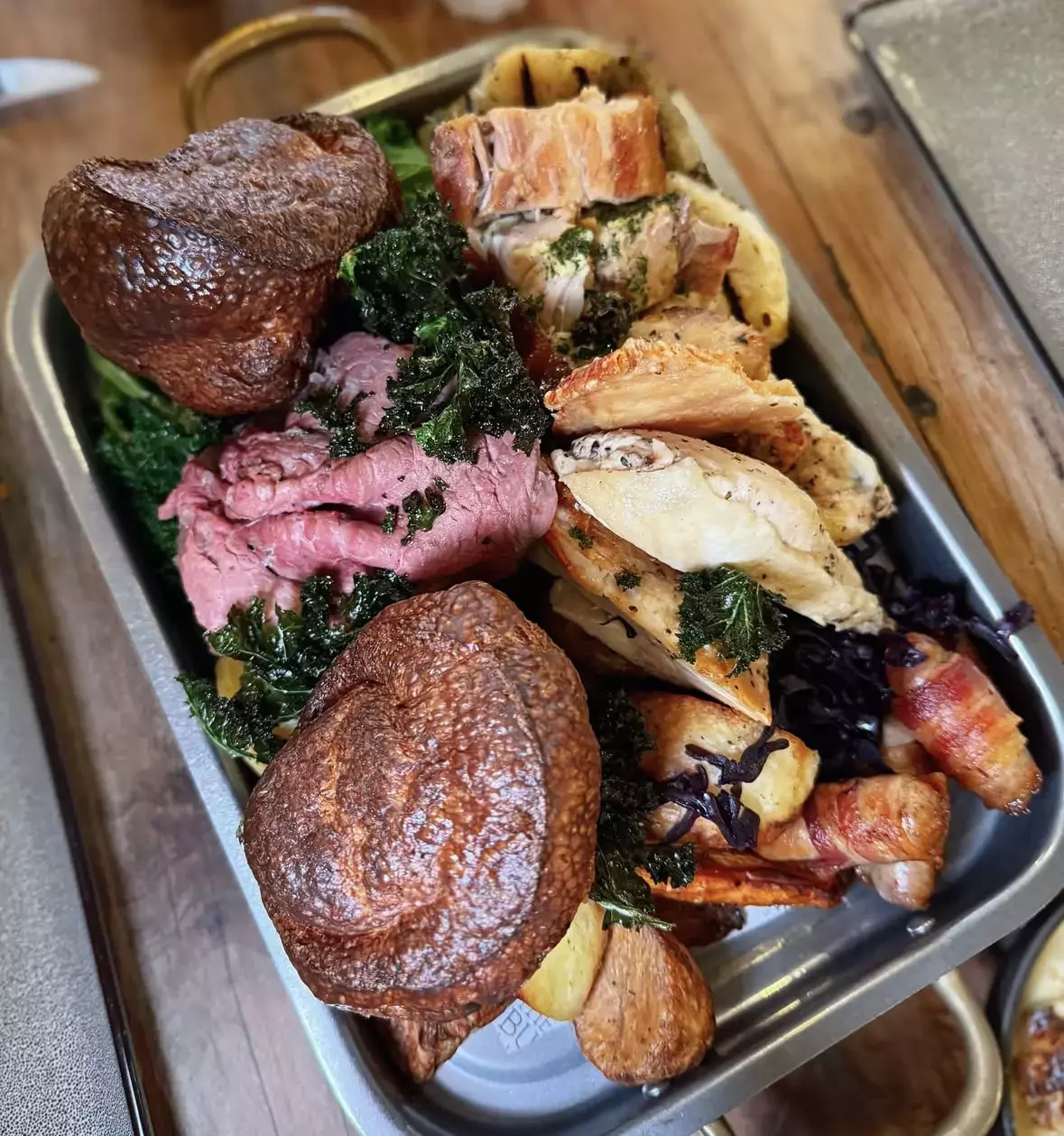 All-you-can-eat sides with a wonderful Sunday roast.
