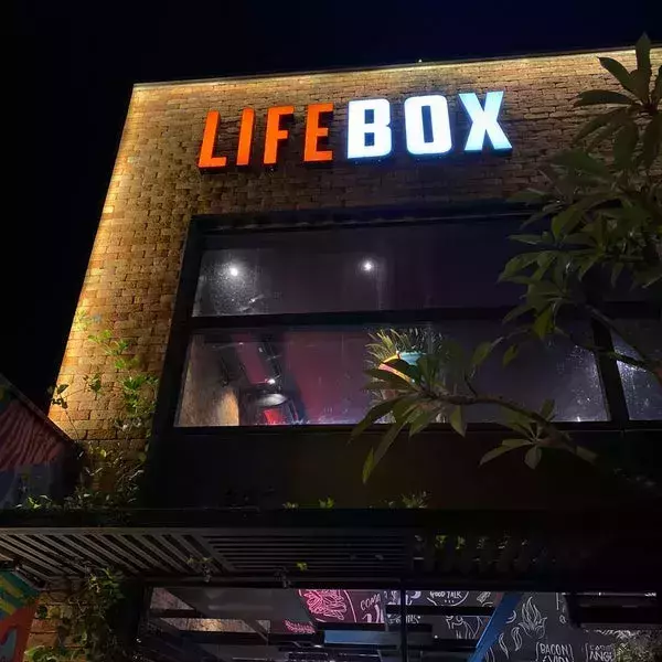 Lifebox Burger