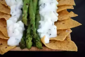 Cucumber Raita Dip With Grilled Asparagus & Corn Chips