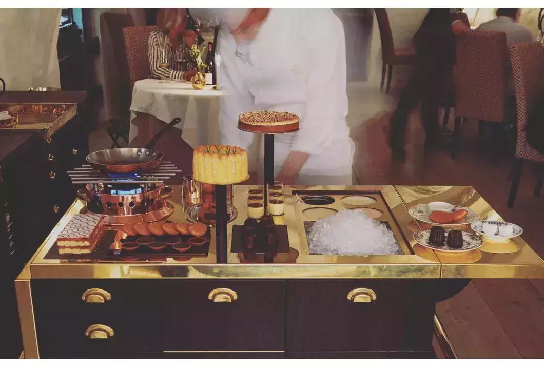 9. The Dessert Trolley &amp;amp;amp;amp;ndash; Kong Hans K&amp;amp;amp;amp;aelig;lder