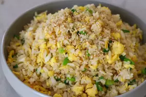 Homemade Chicken & Fluffy Egg Fried Rice