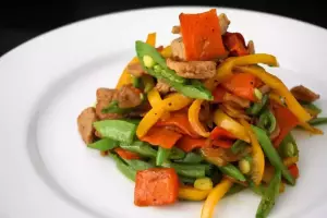 10 Minute Ginger Fried Pork With Crispy Veg