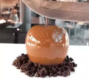 Daily Drool #8: Glazed Caramel Apple