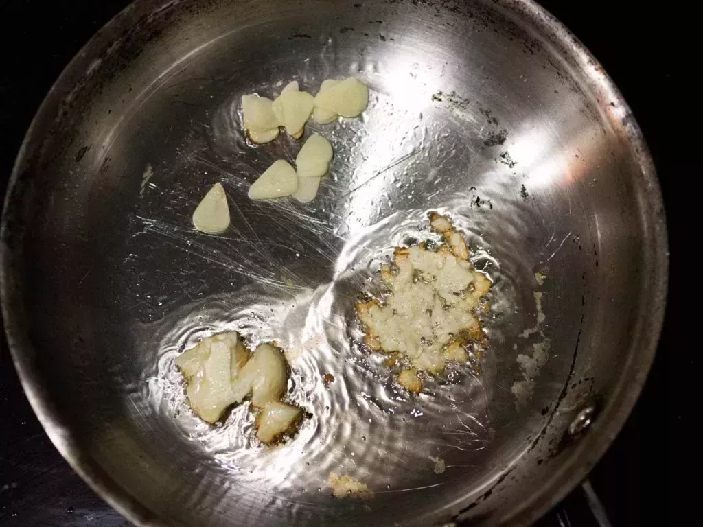 goats cheese crackers