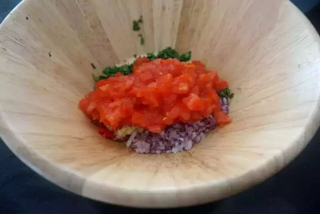 Homemade Tomato Salsa